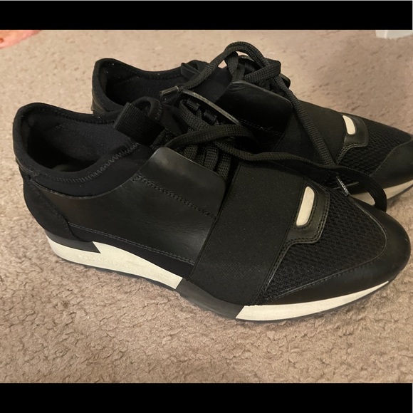 Balenciaga sneakers - Picture 1 of 2